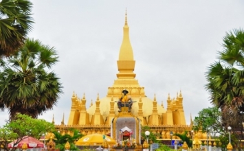 Tháp Pha That Luang